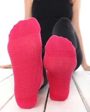 Fuşya Kaydırmaz Pilates ve Yoga Çorabı