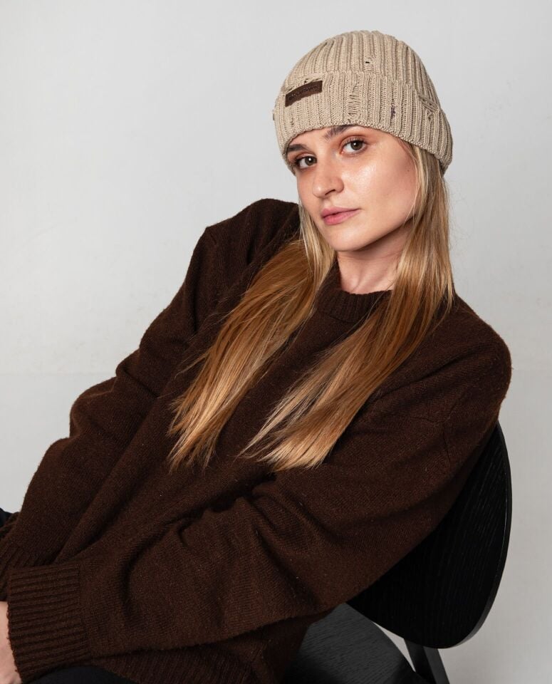 Yırtık Model Kadın Bere Bej Renk