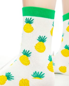 Ananas Desenli Beyaz Soket Çorap