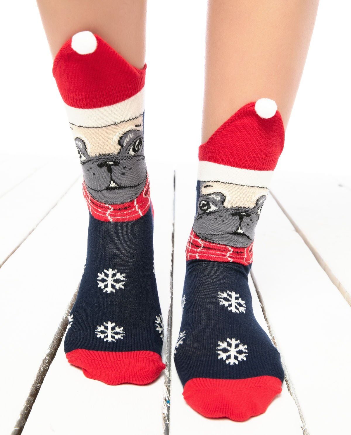Pug Desenli Noel Şapkalı Yılbaşı Çorabı RENKLİ - 36/40