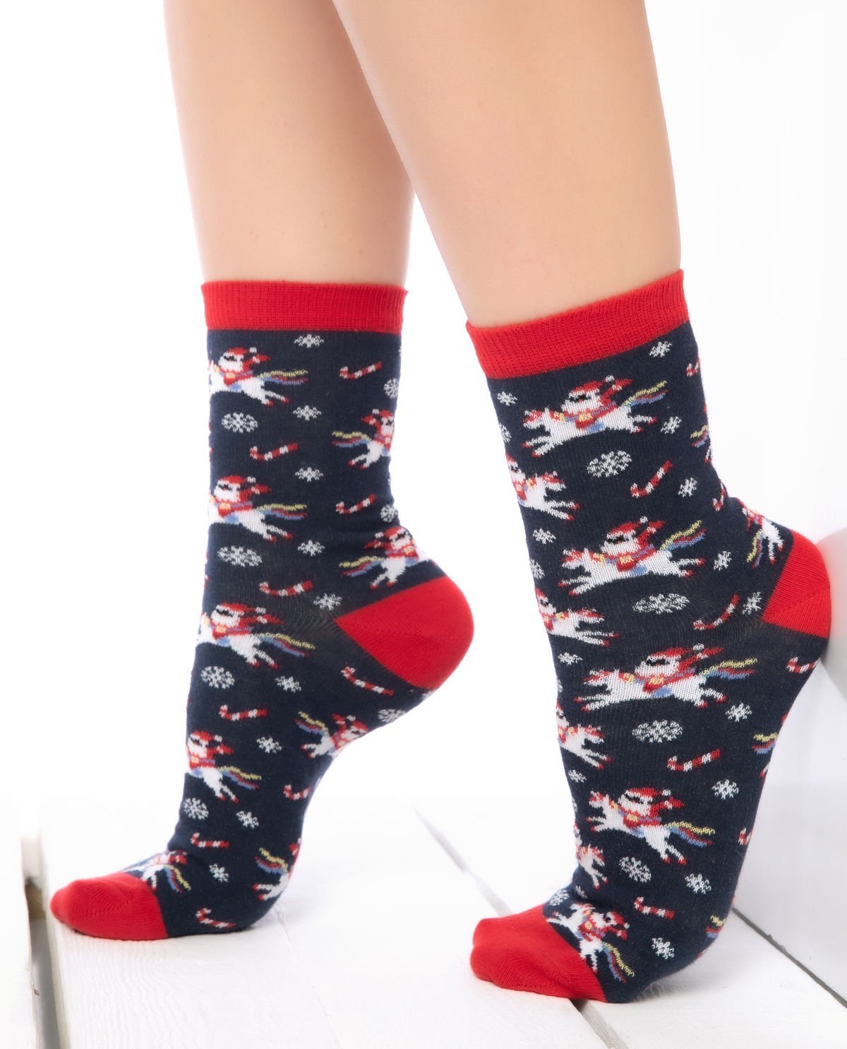 Unicorn ve Noel Baba Desenli Yılbaşı Çorabı