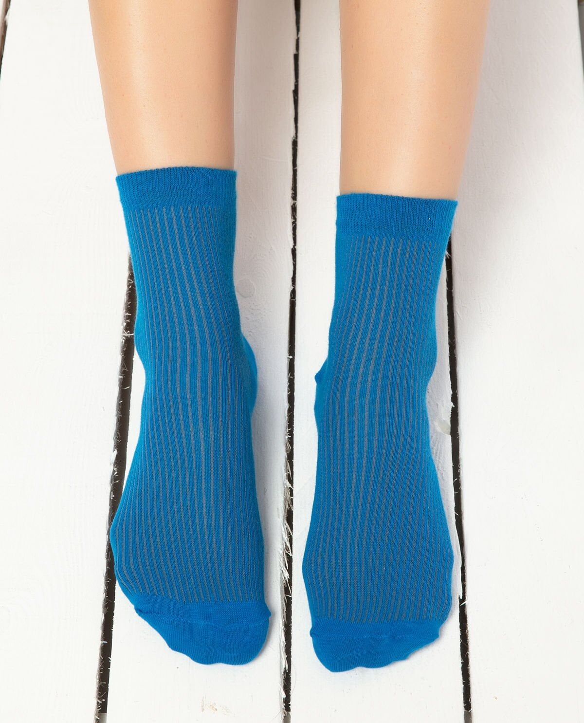 Cropt Saks Mavi Renk Düz Soket Çorap