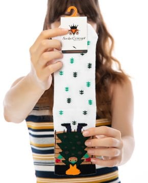 Mutlu Çam Ağacı Desen Soket Çorap