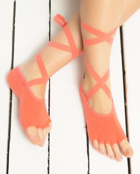 Yoga Çorabı Kurdela Bağcıklı Kaydırmaz Taban Silikonlu