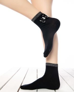 Siyah Renk Fiyonk Desen Soket Çorap