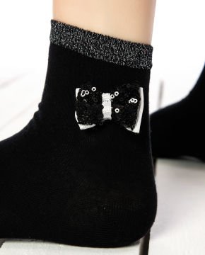 Siyah Renk Fiyonk Desen Soket Çorap