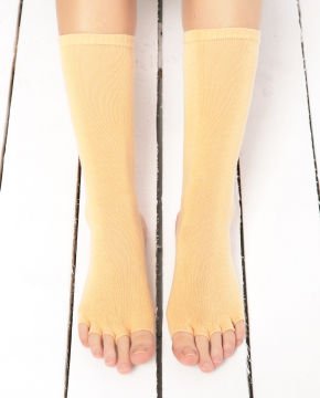 Topuk ve Parmak Açık Kaydırmaz Yoga Çorabı Bej Renk
