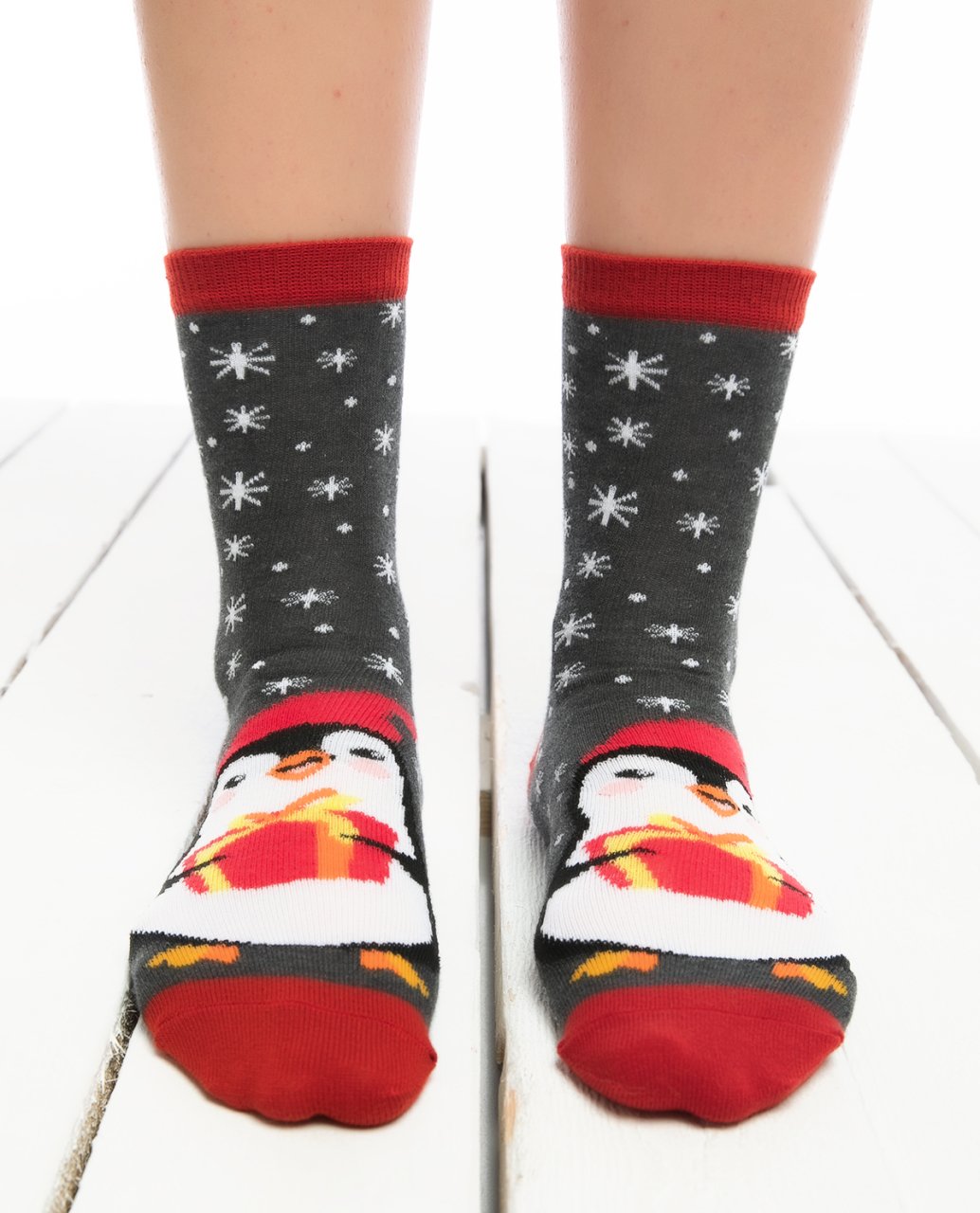 Penguen Desenli Yılbaşı Çorabı RENKLİ - 36/40