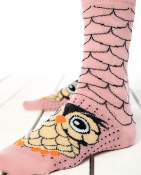 Pembe Renk Baykuş Desen Soket Çorap