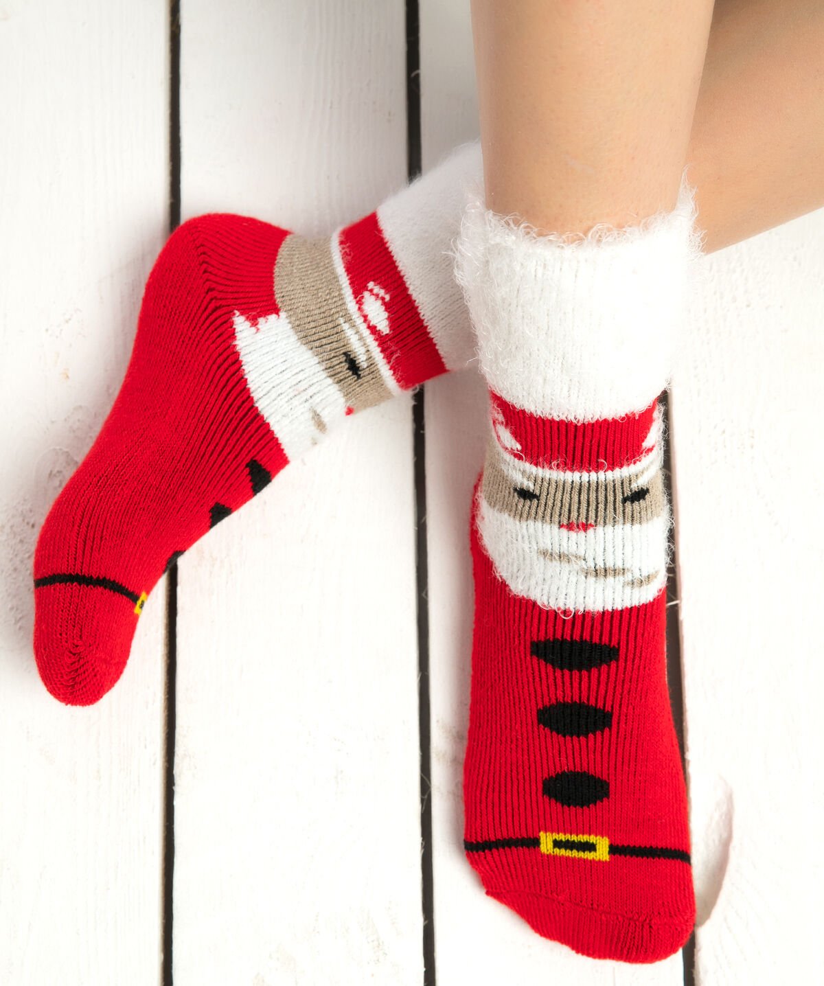 Yılbaşı Çorabı Havlu Tüy Detaylı Noel Baba Desenli