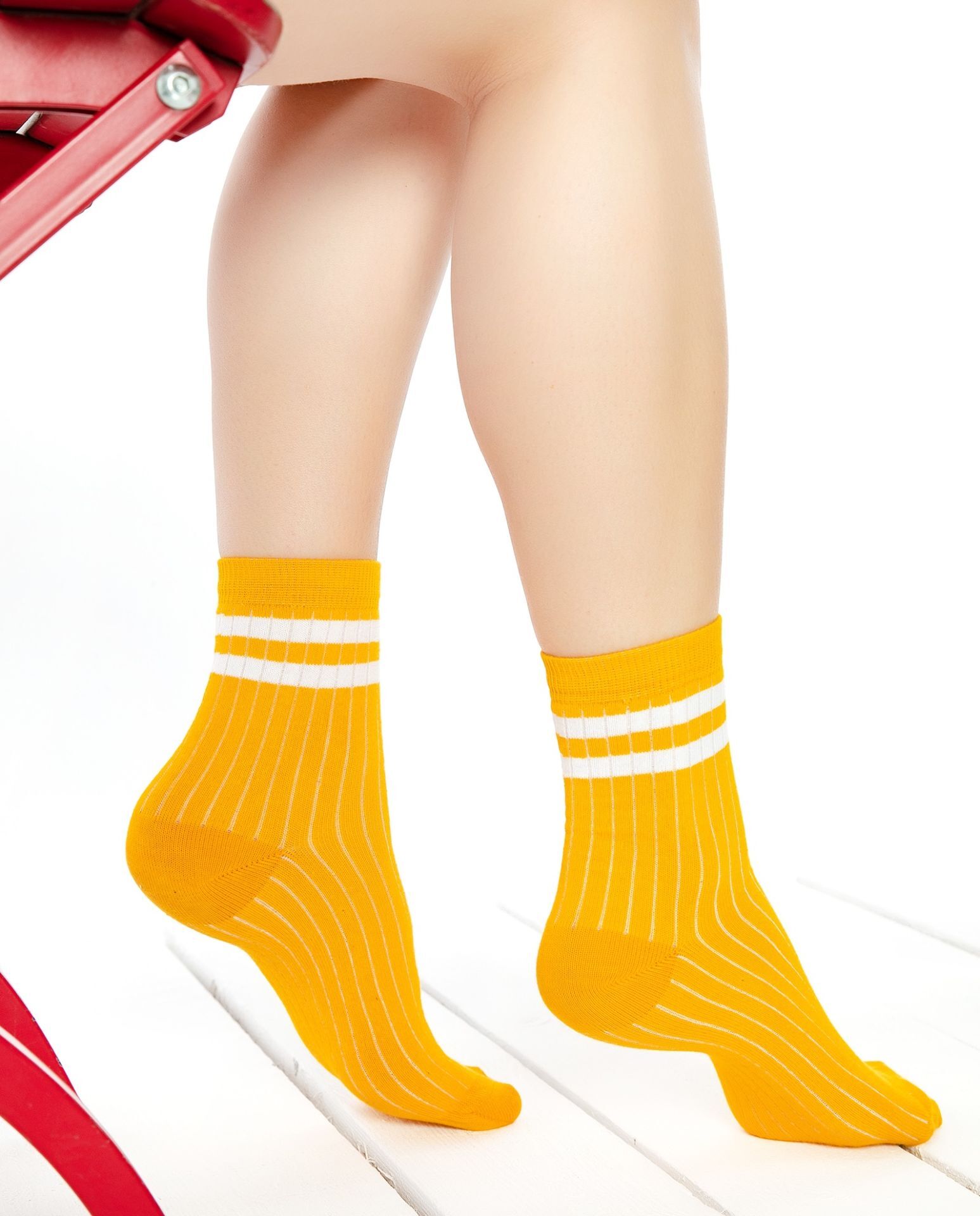 Larisa Sarı Renk Beyaz Çizgili Soket Çorap SARI - 36/40