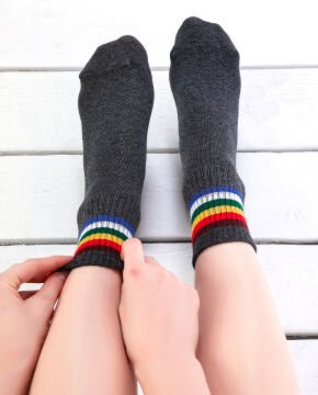 Serena Füme Renk Renkli Çizgili Tenis Çorabı