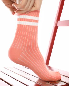 Larisa Açık Turuncu Beyaz Çizgili Soket Çorap
