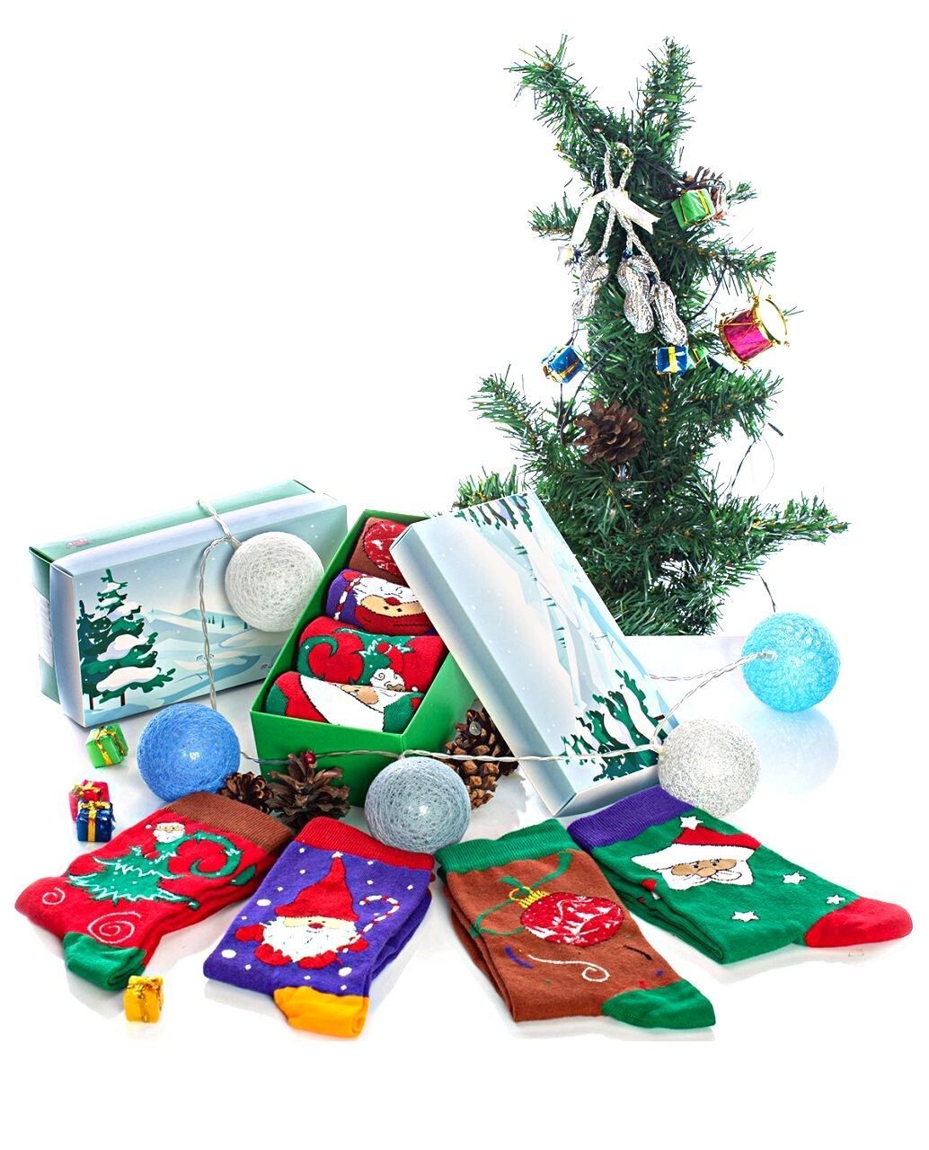 4lü Paket Yılbaşı Çorapları Özel Noel Tasarım Kutulu