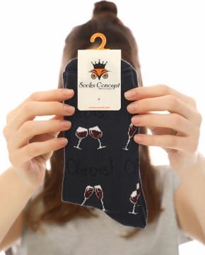 Cheers! Yazılı ve Kadeh Desenli Soket Çorap