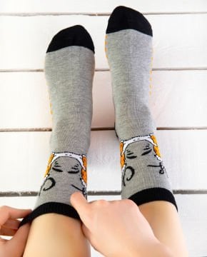 Cheers! Yazılı Ve Bira Kadehi Desenli Soket Çorap