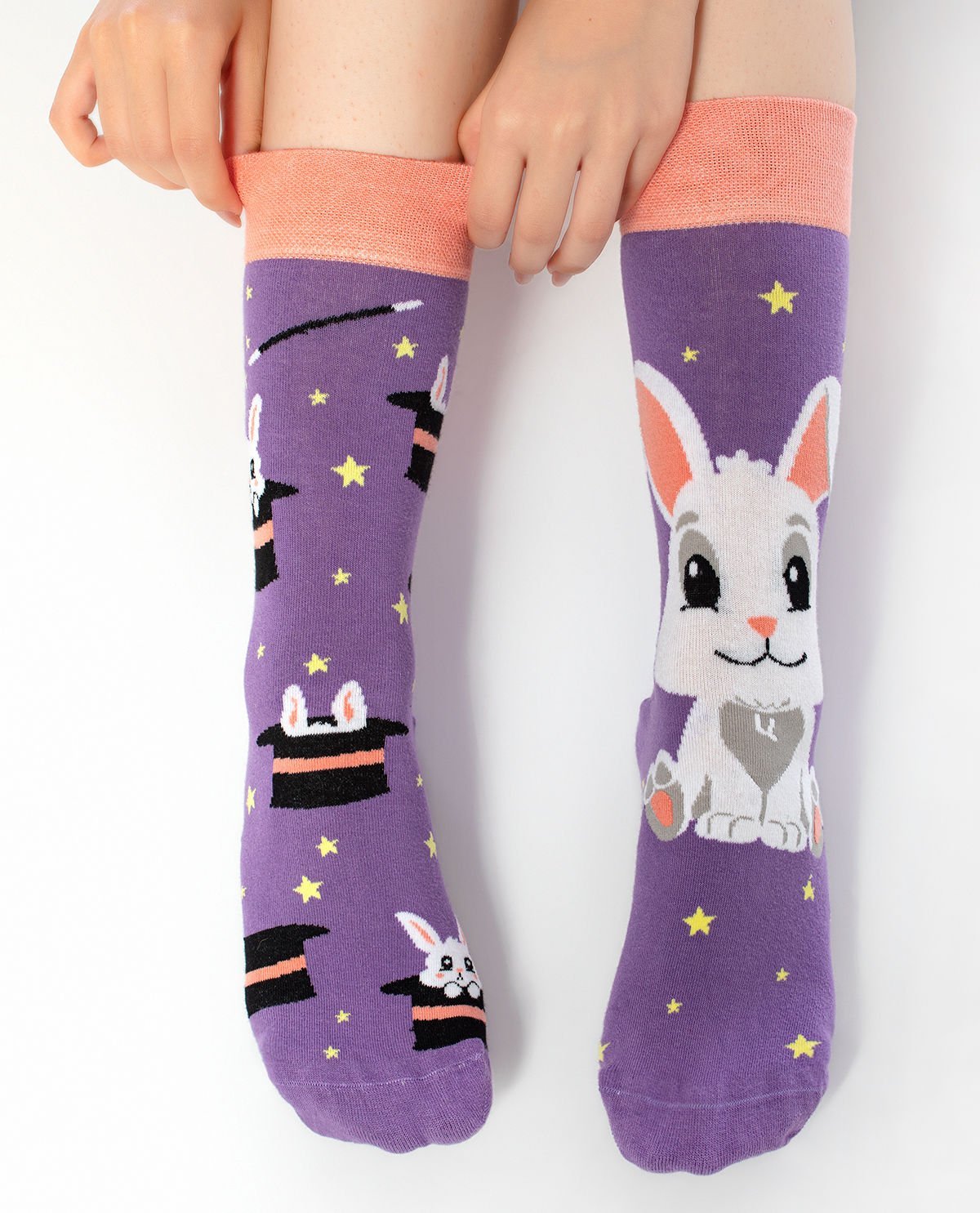 Sihirbaz Şapka ve Tavşan Desenli Unisex Çorap