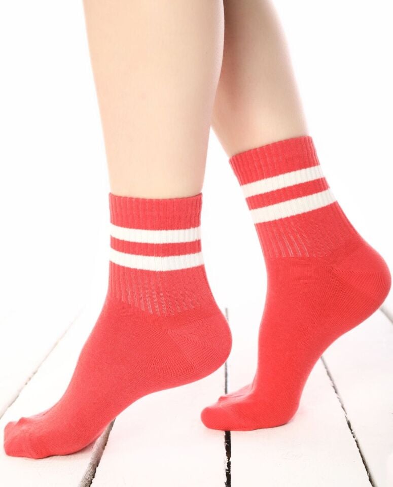 Serena A.Kırmızı Renk Beyaz Çizgili Tenis Çorabı