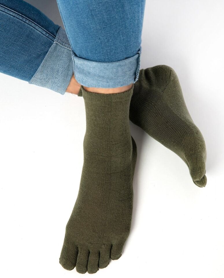 Parmaklı Çorap Unisex Koyu Yeşil Renk