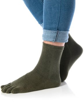 Parmaklı Çorap Unisex Koyu Yeşil Renk