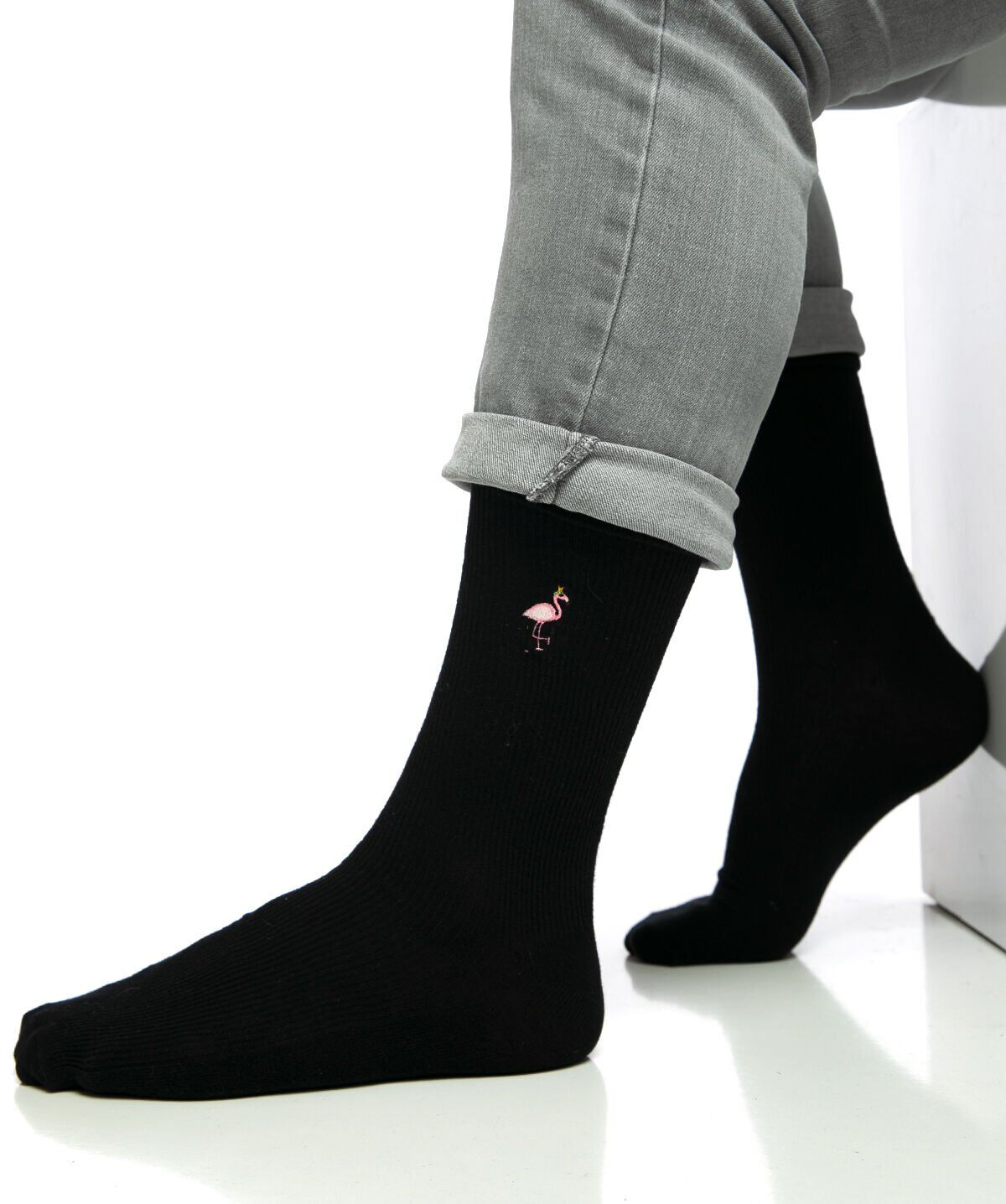 Flamingo ve Ayçiçeği Nakışlı Çoraplar Sevgili Kombini