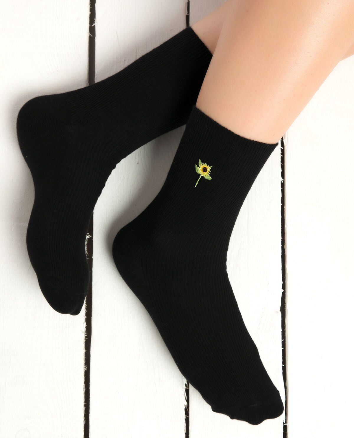 Flamingo ve Ayçiçeği Nakışlı Çoraplar Sevgili Kombini