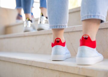 Betty Emojili ve Meyve Nakışlı Çoraplar 10lu Eko Paket