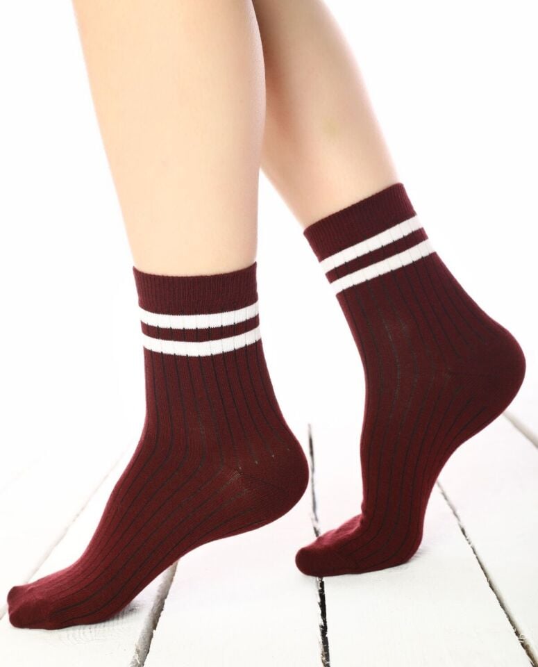Larisa Koyu Bordo Renk Beyaz Çizgili Soket Çorap