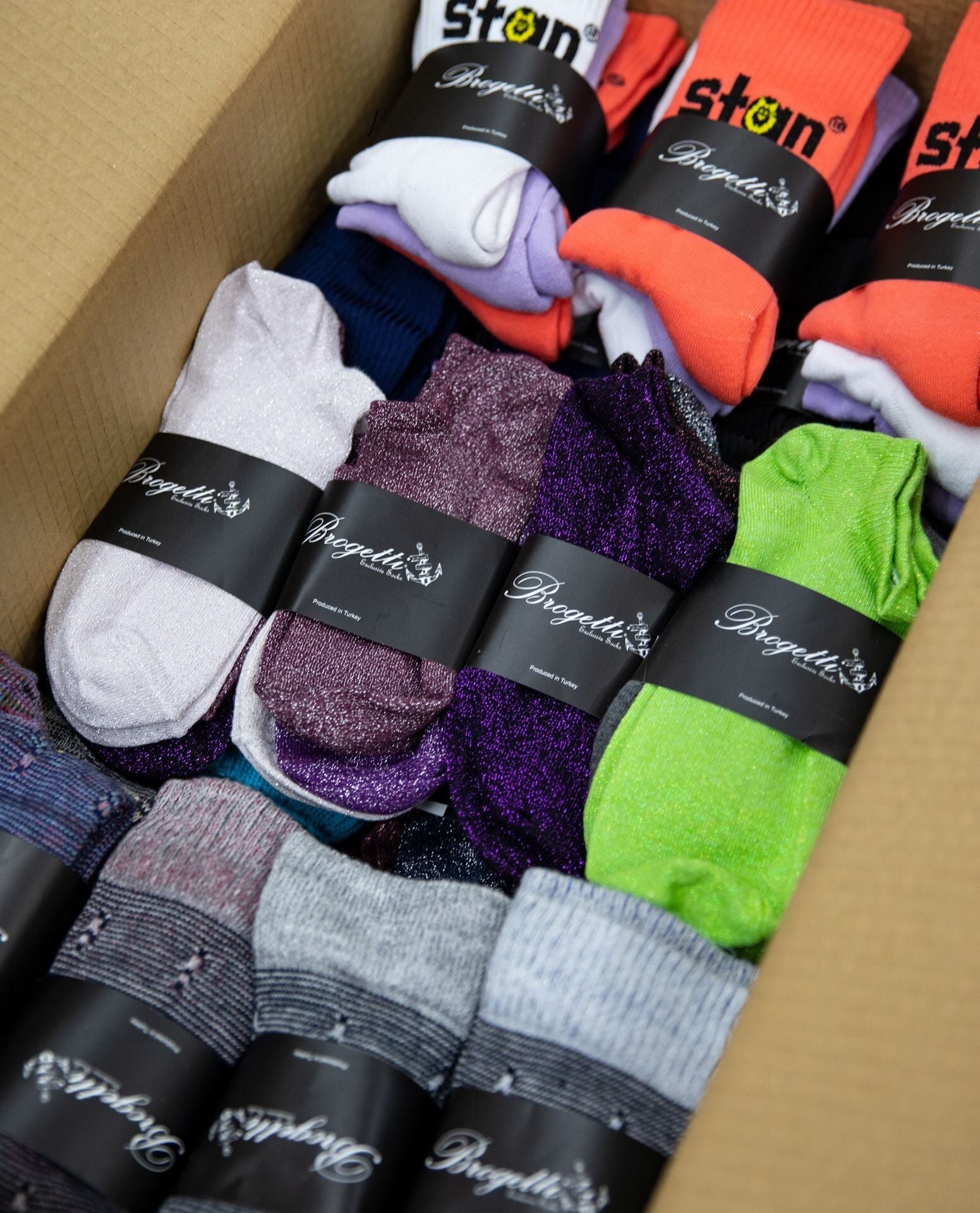 3'Lü Avantaj Paket Toptan Çorap 1 Koli 300 Çift