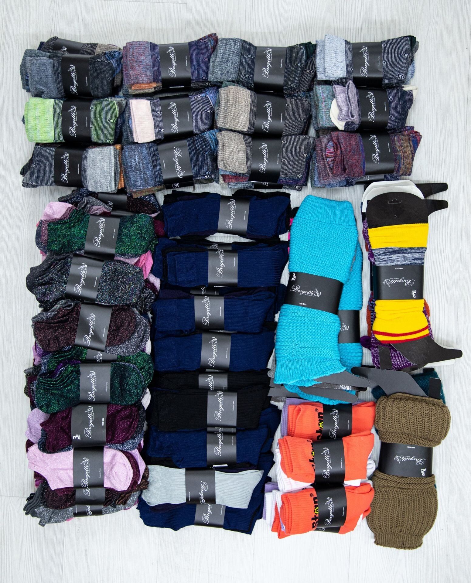 3'Lü Avantaj Paket Toptan Çorap 1 Koli 300 Çift