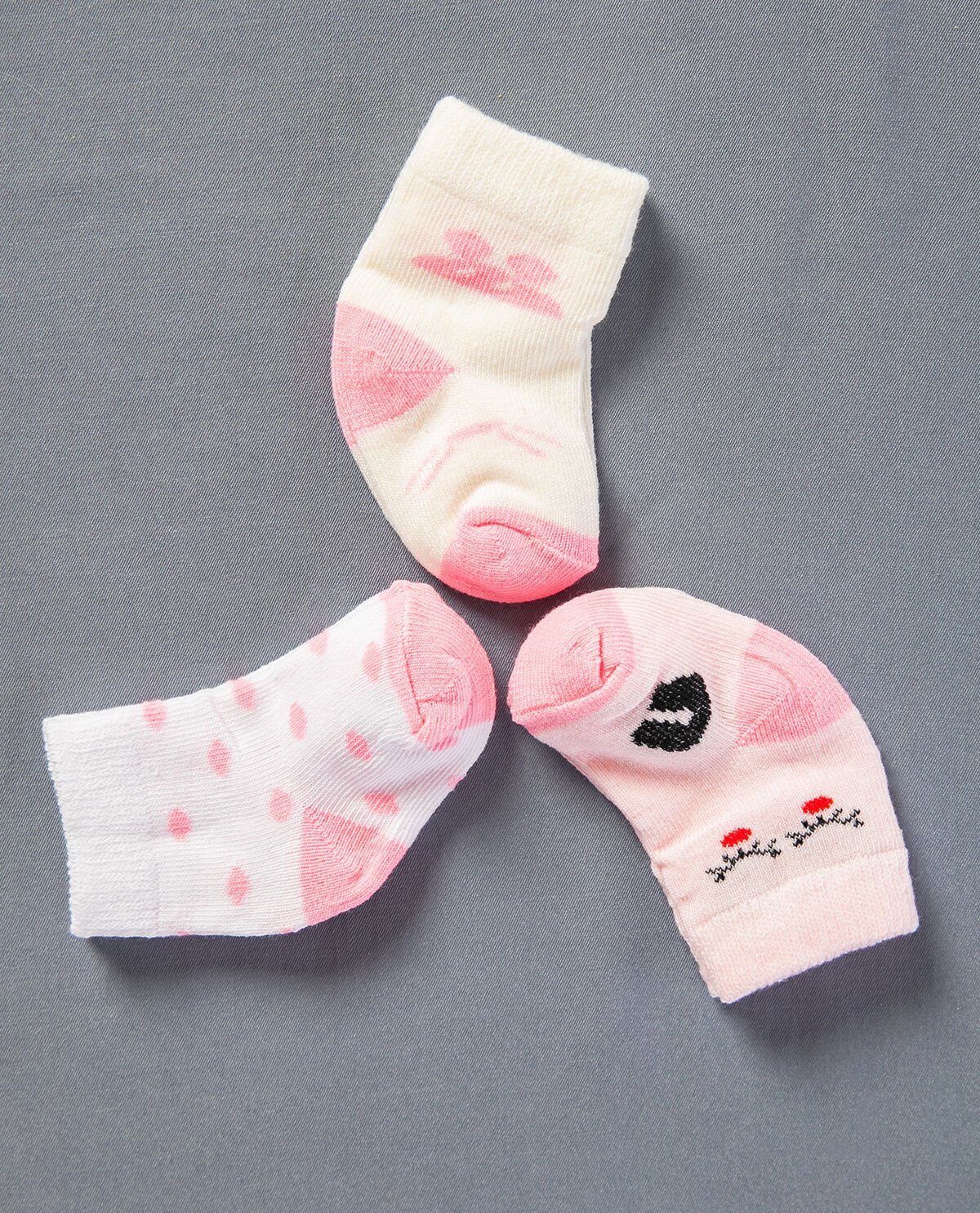 3lü Paket Renkli Desenli Kız Bebek Çorabı