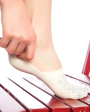 Gümüş Yaldız Baskılı Ekru Renk Kadın Babet Çorap EKRU - 36/40