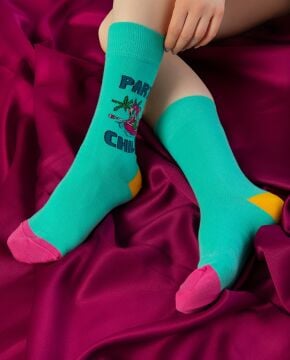 İskelet ve Flamingo Desenli Burun Dikişsiz Çorap