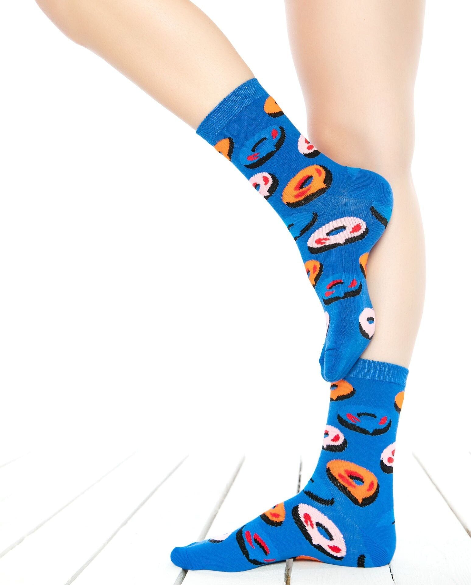 Saks Mavi Renk Donut Kurabiye Desen Soket Çorap