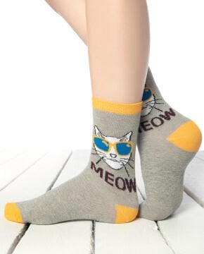 Gri Renk Kedi Desen Soket Çorap
