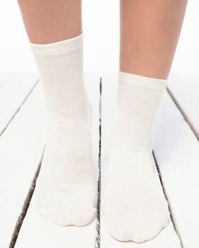 Ekru Renk Düz Soket Çorap