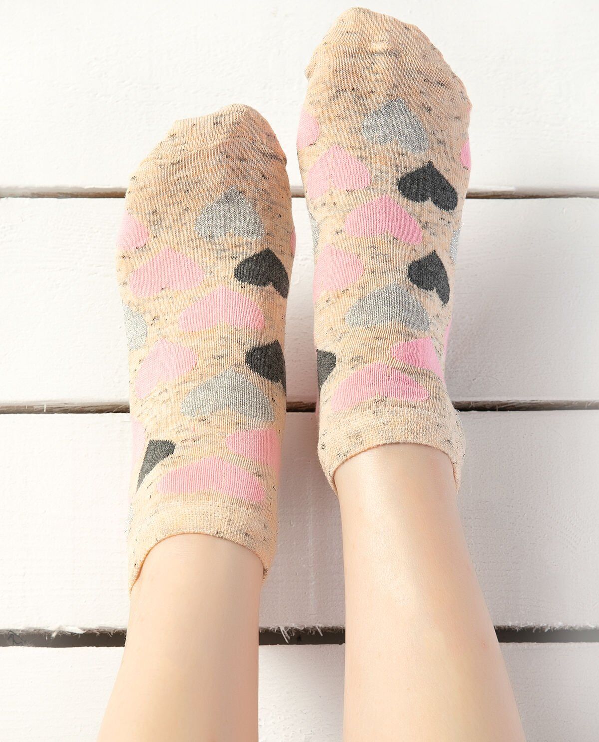 Bej Rengi Kalp Desen Kısa Soket Çorap BEJ - 35/38