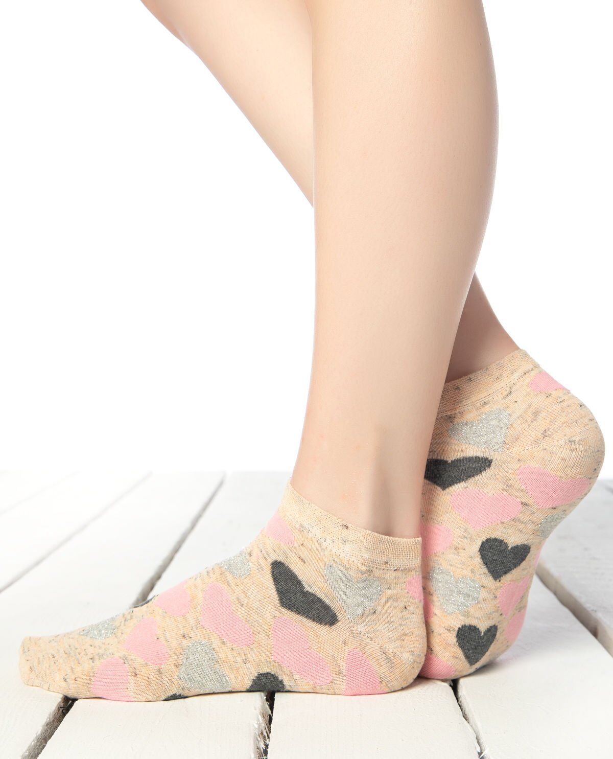 Bej Rengi Kalp Desen Kısa Soket Çorap BEJ - 35/38