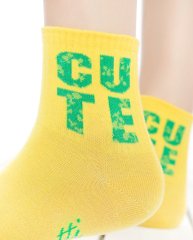Sarı Renk Yeşil Cute Yazılı Soket Çorap RENKLİ - 35/38