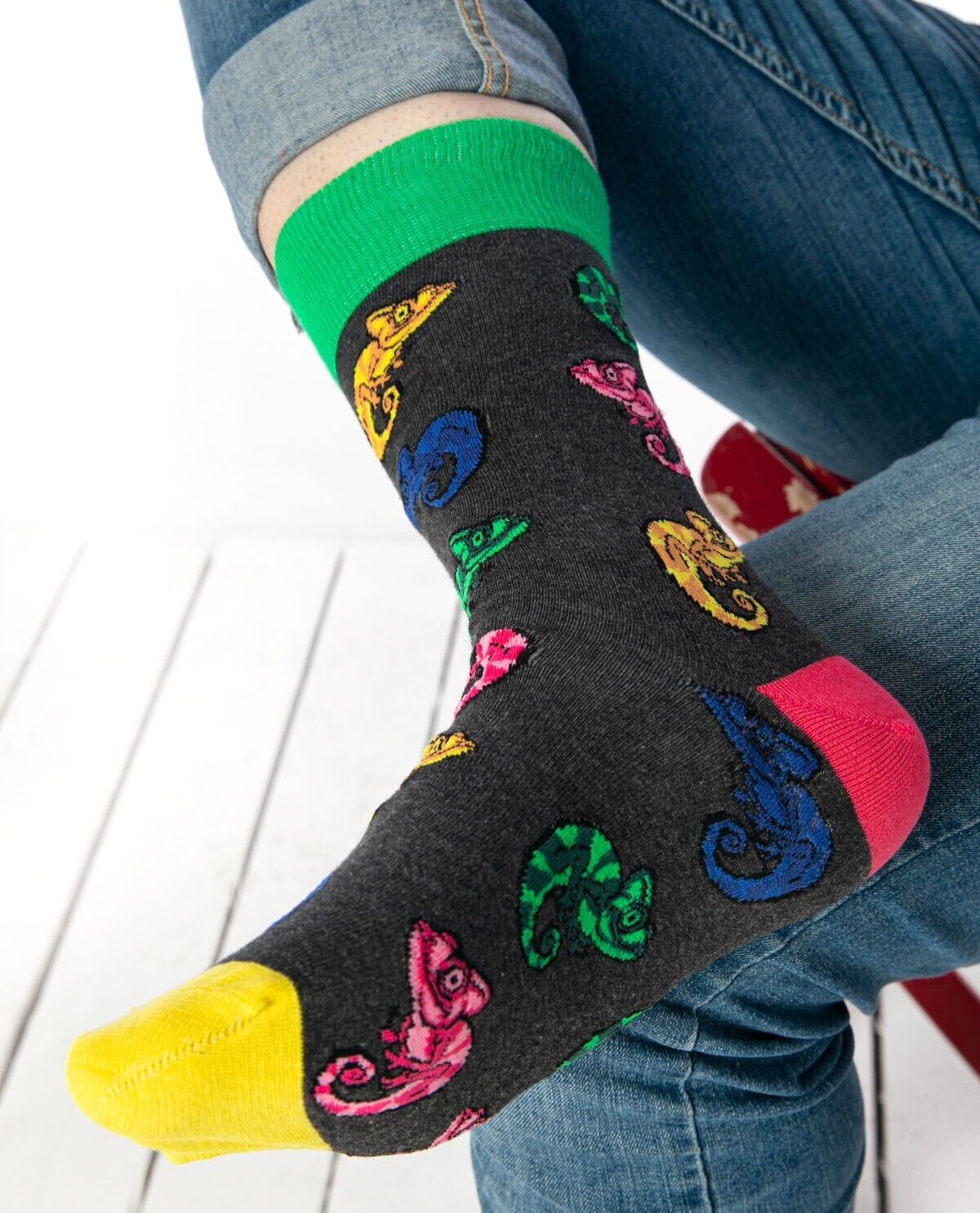 Renkli İguana Desenli Erkek Soket Çorap