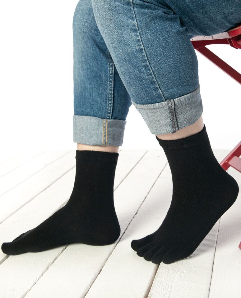 Parmaklı Çorap Unisex Siyah Renk