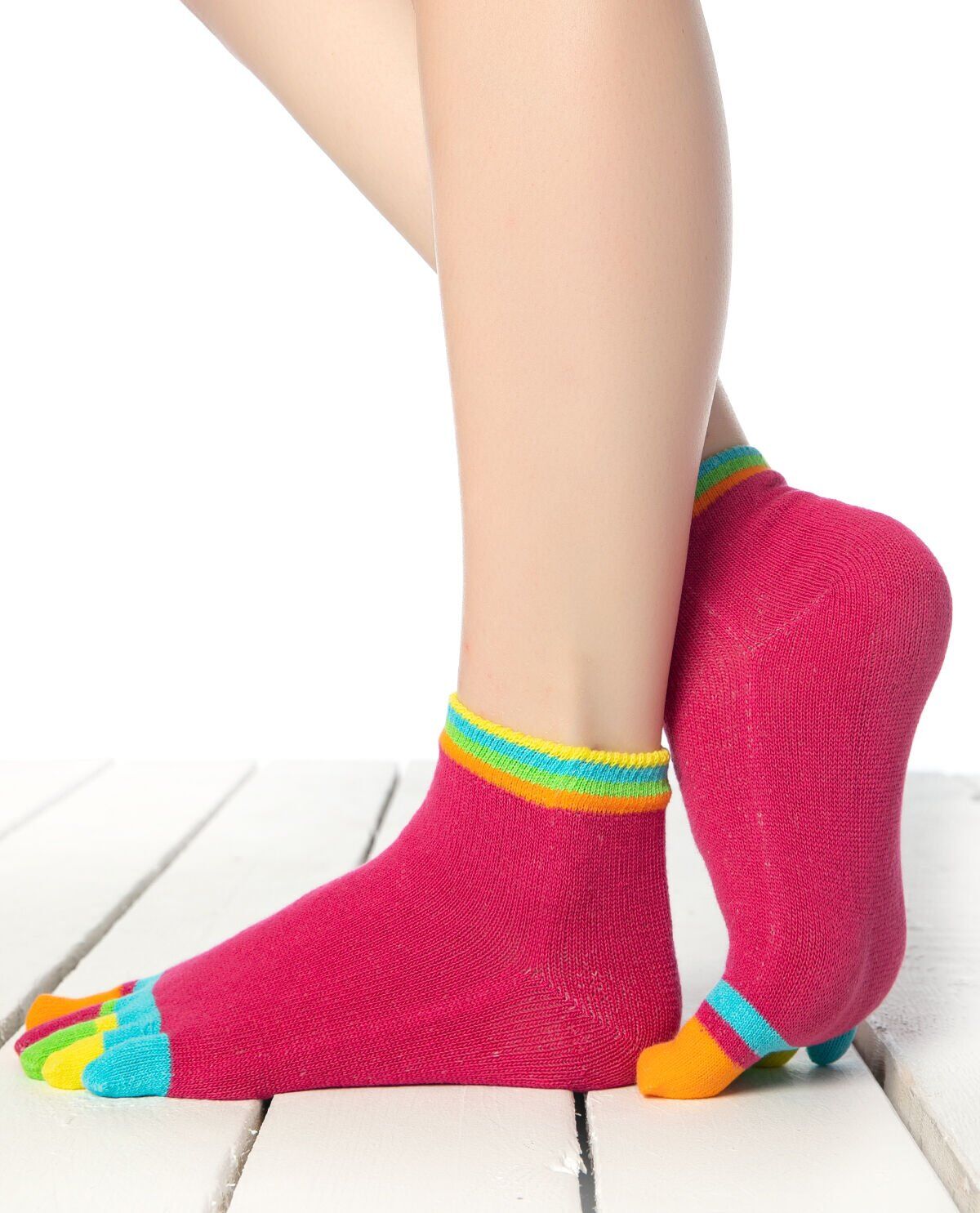 Fuşya Renkli Kadın Parmaklı Çorap RENKLİ - 36/40