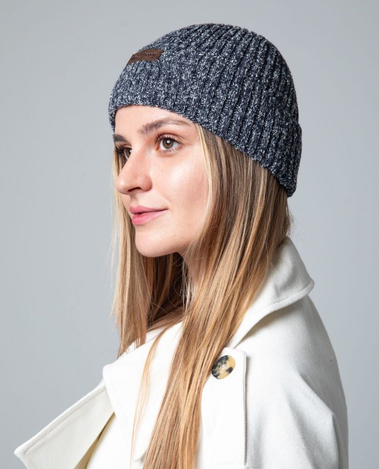 Kadın Bere Antrasit Renk