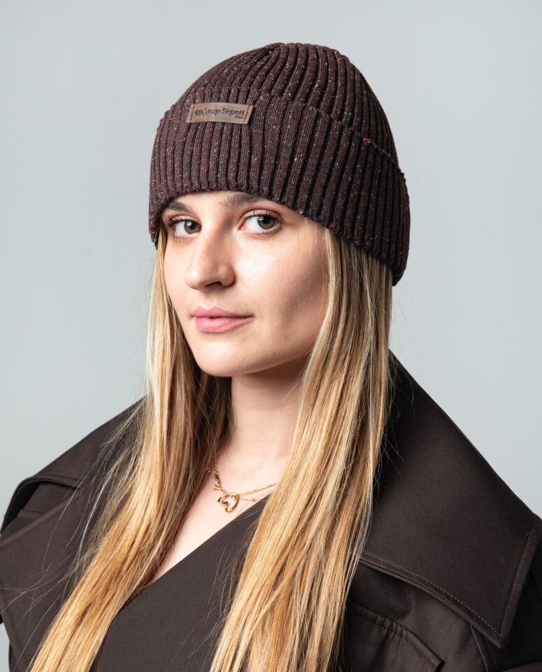 Kadın Bere Kahverengi Nopeli Renk