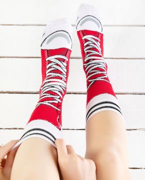 Kırmızı Converse Desen Soket Çorap